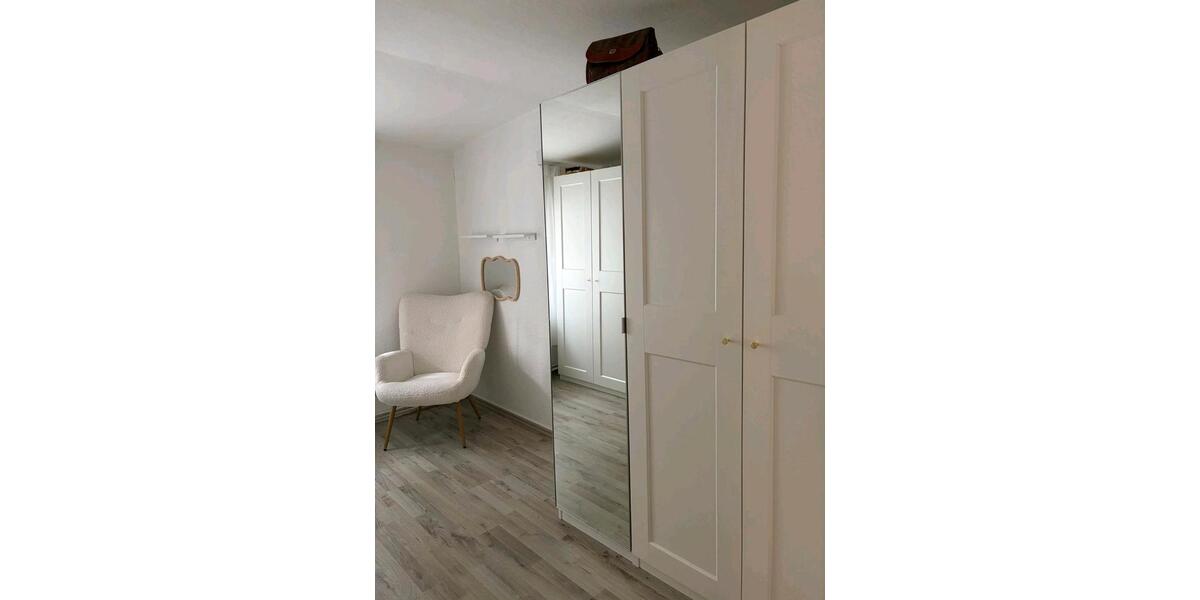 Einfamilienhaus Hattingen - 5 Zimmer, 150 m&sup2;, 1.300&euro; | Angebot:27615849