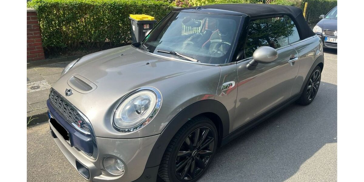 Mini Cooper S Cabrio 101.000 km 15.900 &euro; Waltrop 45731