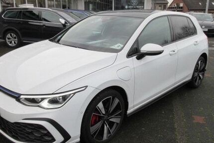 VW Golf 62.371 km 25.988 &euro; Bergkamen 59192