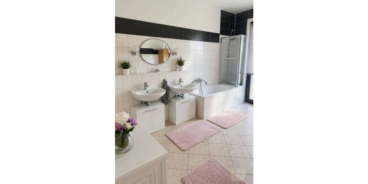 Etagenwohnung Hagen Eilpe - 4 Zimmer, 131 m&sup2;, 147.000&euro; | Angebot:26703026
