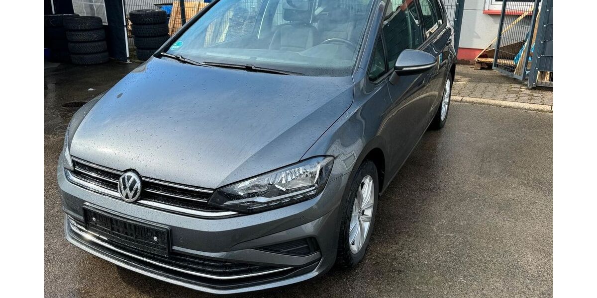 VW Golf Sportsvan 159.500 km 11.590 &euro; Iserlohn 58638