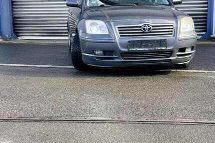 Toyota Avensis 354.188 km 1.400 &euro; Hagen 58089