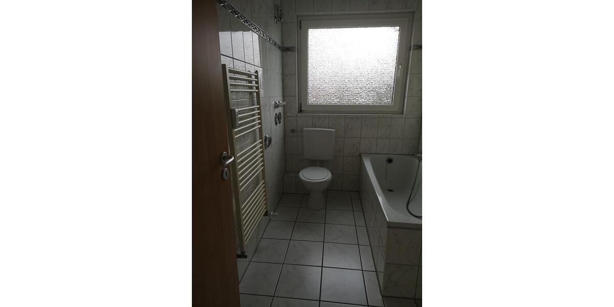 Etagenwohnung Bergkamen - 2 Zimmer, 63 m&sup2;, 850&euro; | Angebot:25867882