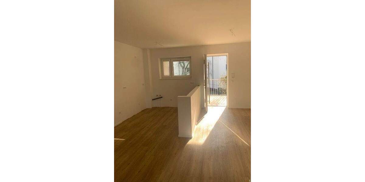 Etagenwohnung Bochum Hordel - 2 Zimmer, 61 m&sup2;, 790&euro; | Angebot:25796585