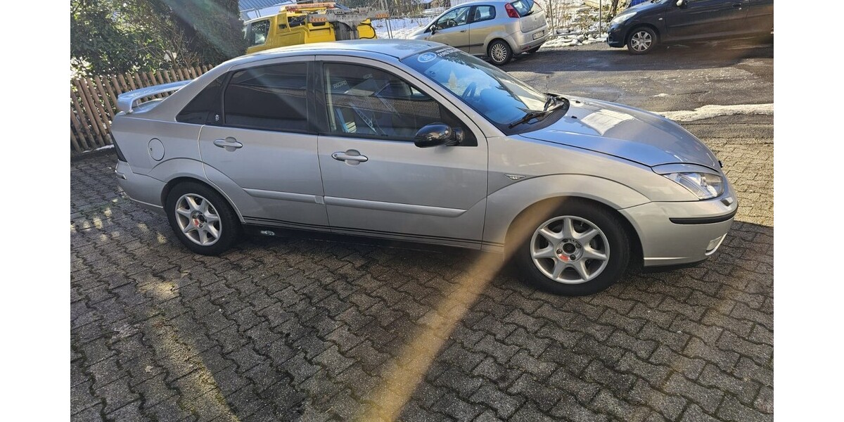 Ford Focus 206.000 km 3.500 &euro; Lüdenscheid 58507