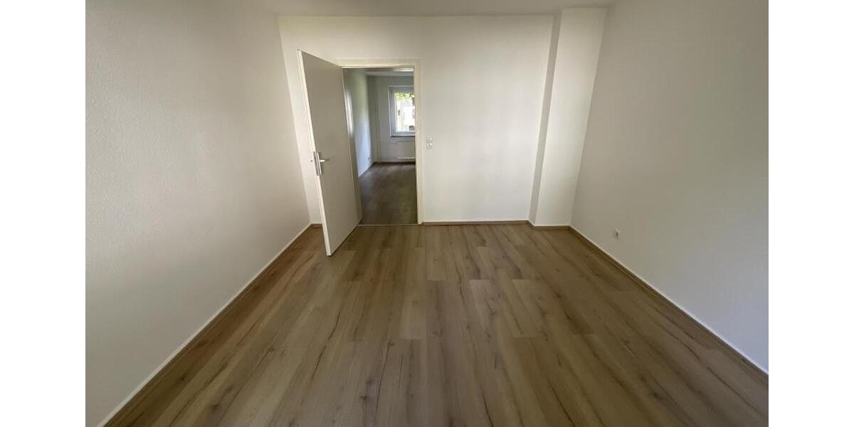 Erdgeschoßwohnung Dortmund Brackel - 1 Zimmer, 35 m&sup2;, 350&euro; | Angebot:25793777