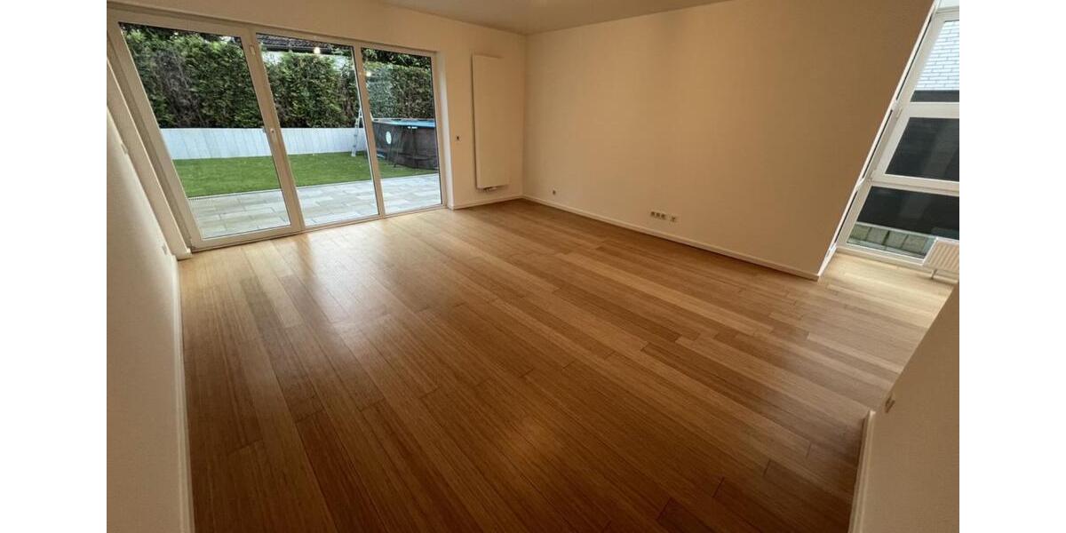 Doppelhaushälfte Dortmund Hombruch - 5 Zimmer, 185 m&sup2;, 2.500&euro; | Angebot:25245632