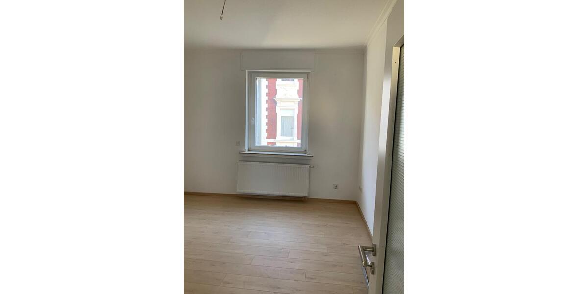 Etagenwohnung Bochum Bochum-Ost - 2 Zimmer, 67 m&sup2;, 490&euro; | Angebot:25903138