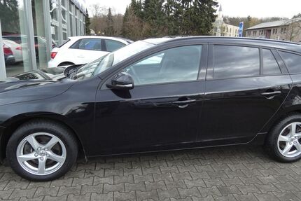 Volvo V60 97.000 km 14.490 &euro; Bergkamen 59192