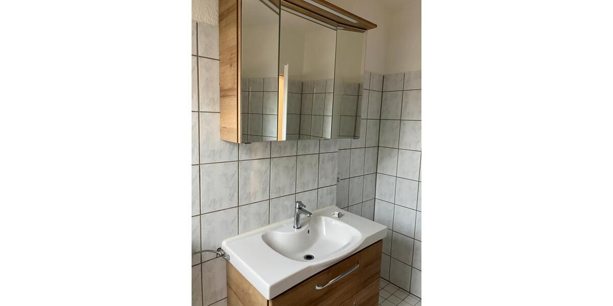 Dachgeschoßwohnung Iserlohn Gerlingsen - 3 Zimmer, 75 m&sup2;, 620&euro; | Angebot:25979661