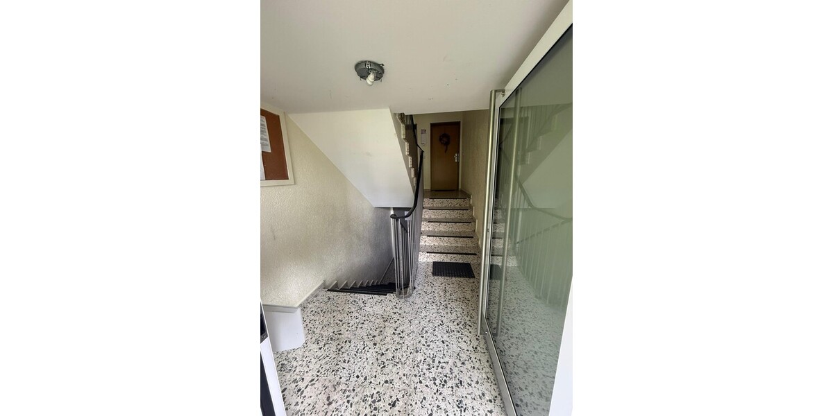 Attraktive 4,5-Zimmer-Eigentumswohnung mit Balkon in Holzwickede – ideal für Kapitalanleger & Eigennutzer - Etagenwohnung Holzwickede | Angebot:26826851