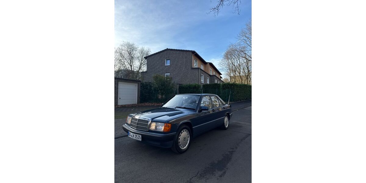 Mercedes-Benz 190 156.000 km 12.250 &euro; Dortmund 44269