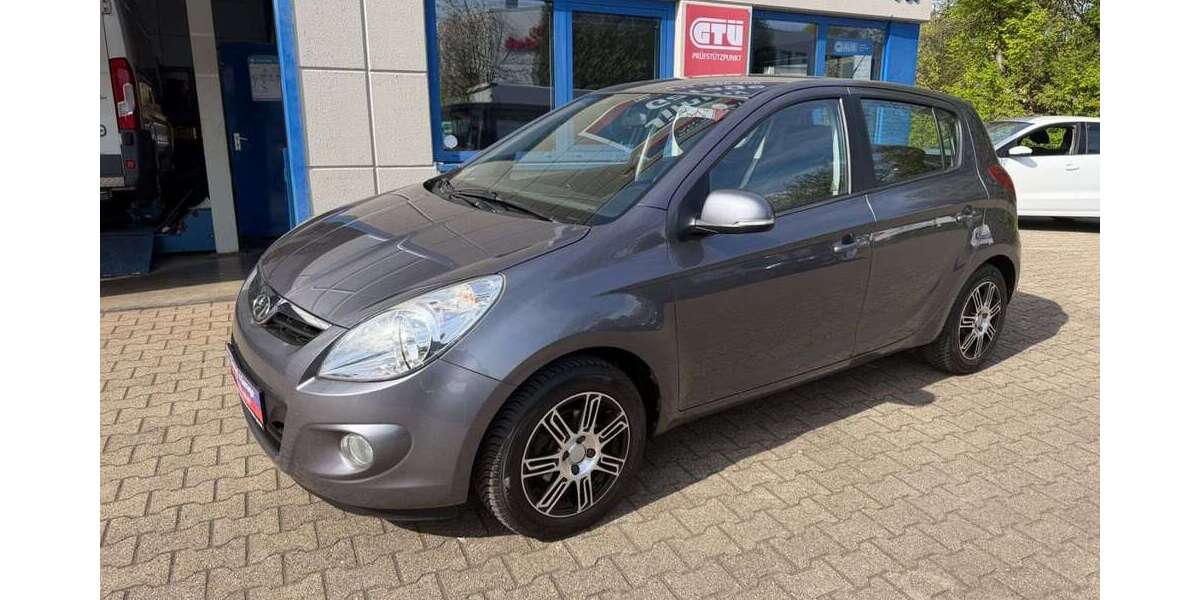 Hyundai i20 222.886 km 3.999 &euro; Bochum 44894