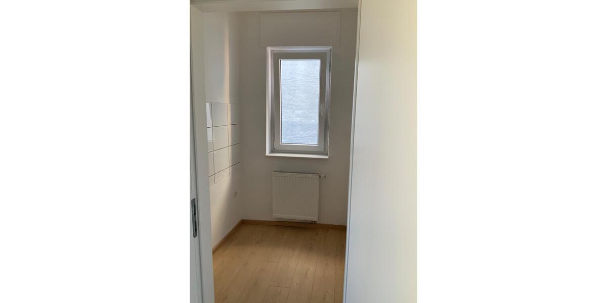 Etagenwohnung Bochum Bochum-Ost - 2 Zimmer, 67 m&sup2;, 490&euro; | Angebot:25903138