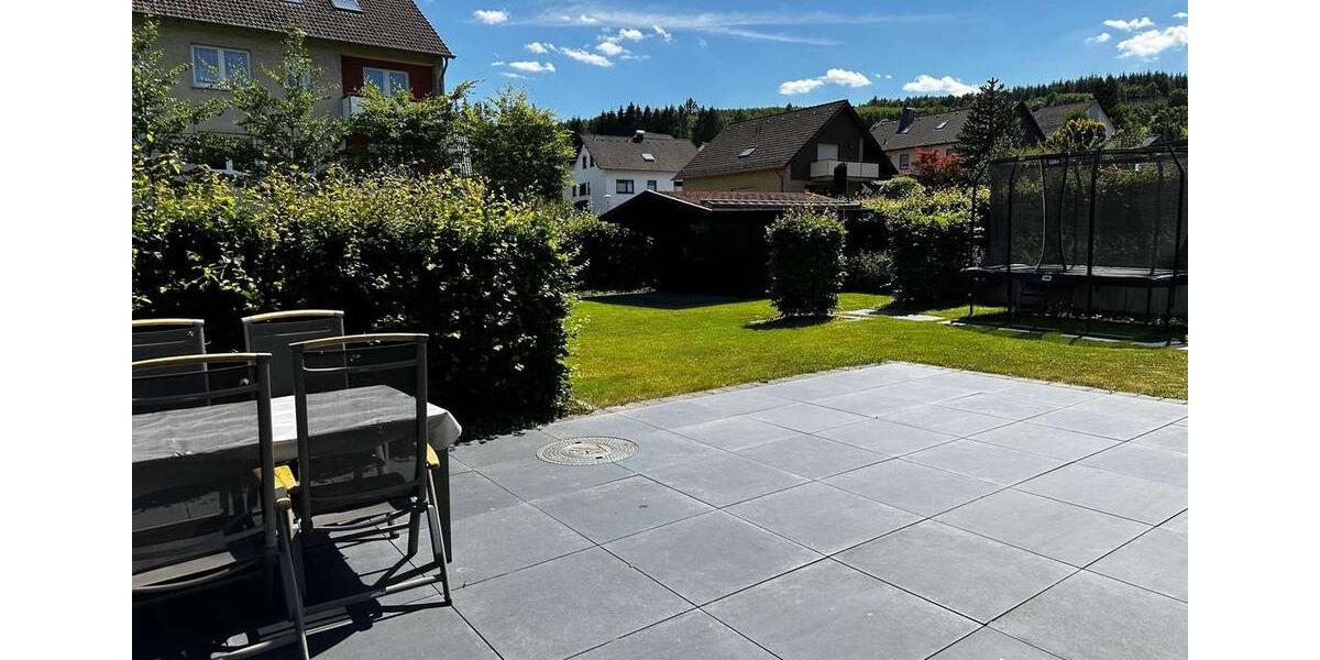 Einfamilienhaus Neuenrade - 8 Zimmer, 234 m&sup2;, 459.000&euro; | Angebot:25831760