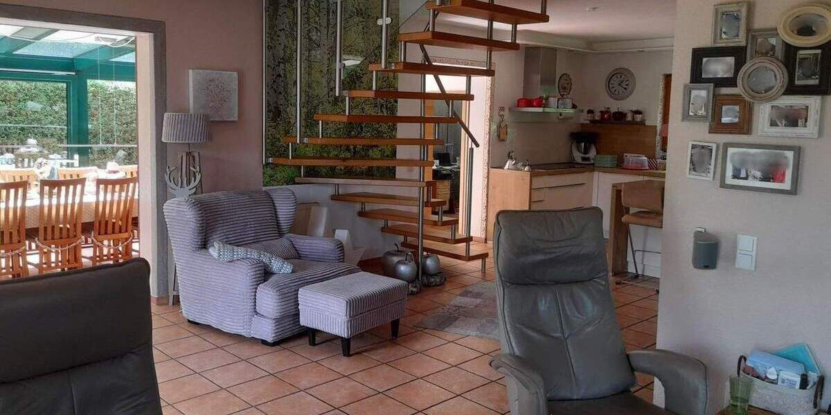 Einfamilienhaus Kamen Südkamen - 1 Zimmer, 300 m&sup2;, 649.000&euro; | Angebot:25666837