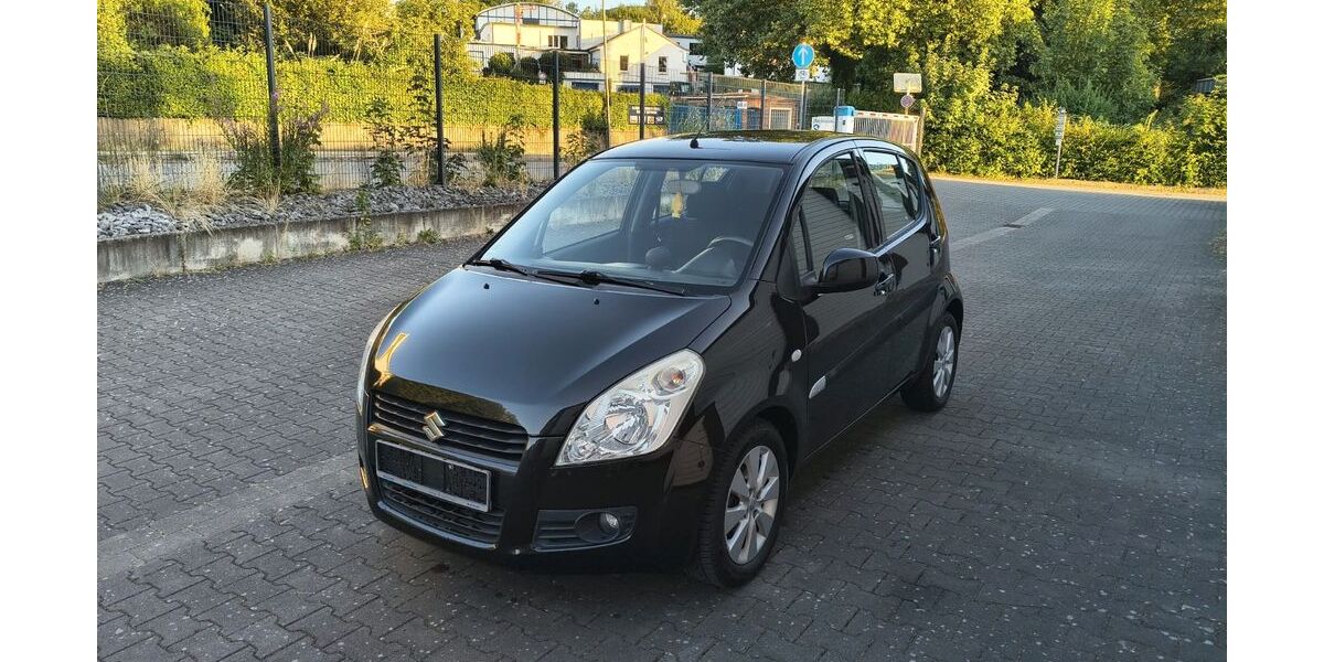 Suzuki Splash 155.000 km 3.100 &euro; Hattingen 45527