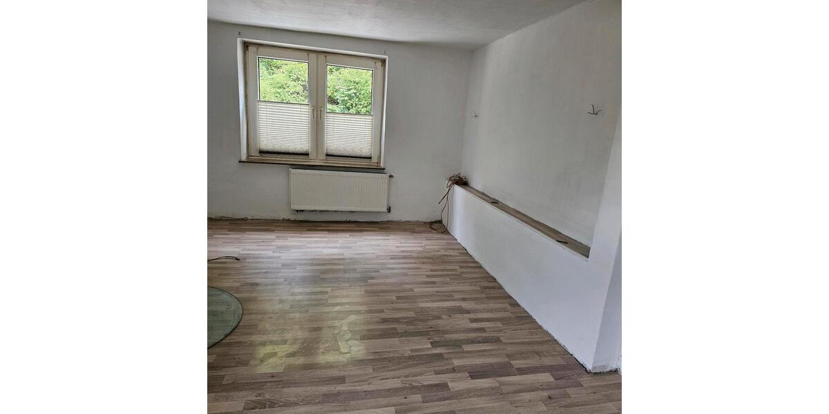 Erdgeschoßwohnung Menden (Sauerland) - 3 Zimmer, 76 m&sup2;, 99.000&euro; | Angebot:26816682