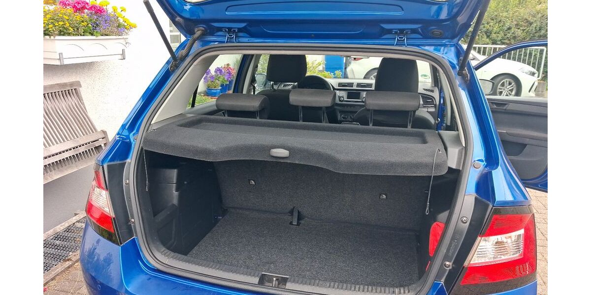 Skoda Fabia 117.500 km 7.200 &euro; Holzwickede 59439