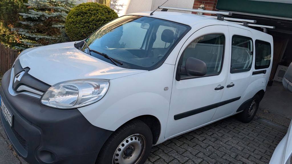 Renault Kangoo 117.500 km 9.000 &euro; Hagen 58091