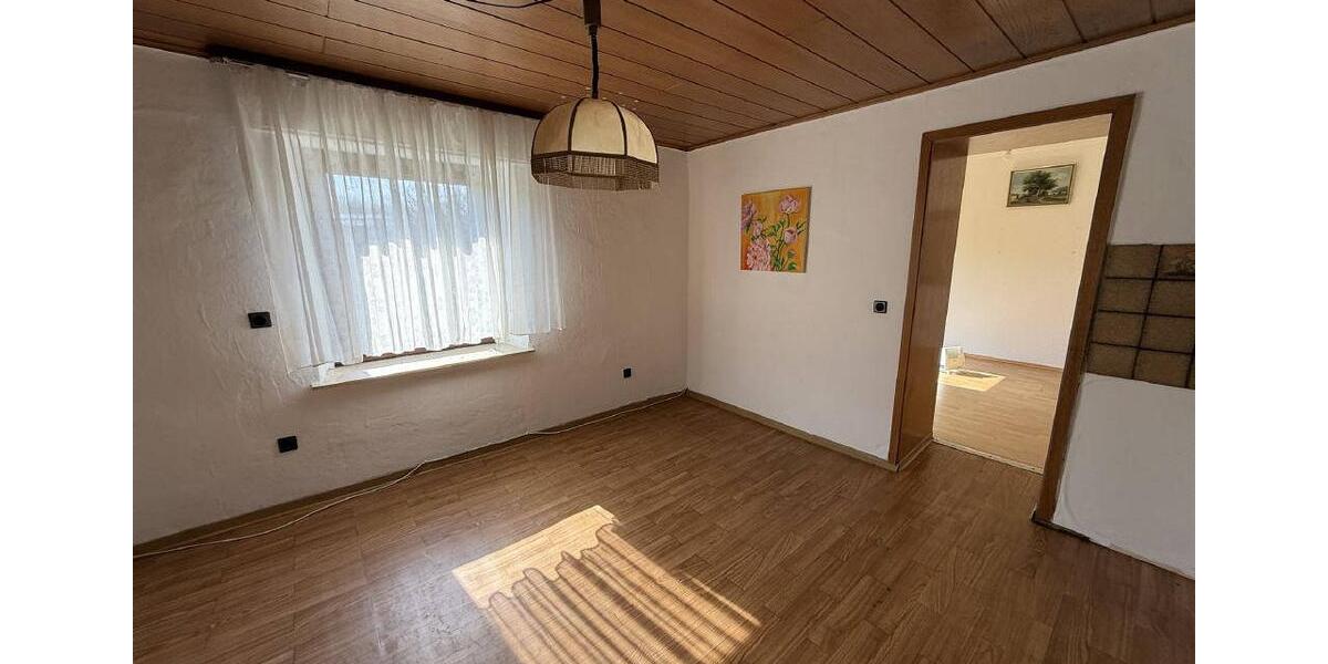 Einfamilienhaus Ense - 7 Zimmer, 270 m&sup2;, 1.350&euro; | Angebot:25918709