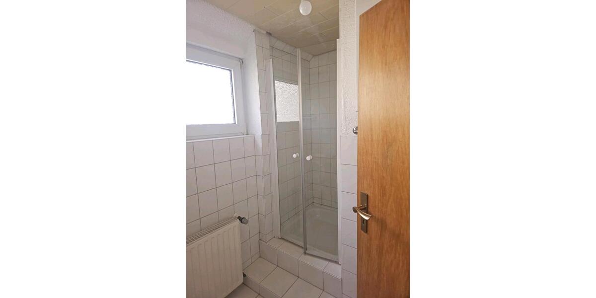 Dachgeschoßwohnung Werdohl - 3 Zimmer, 60 m&sup2;, 630&euro; | Angebot:25947661