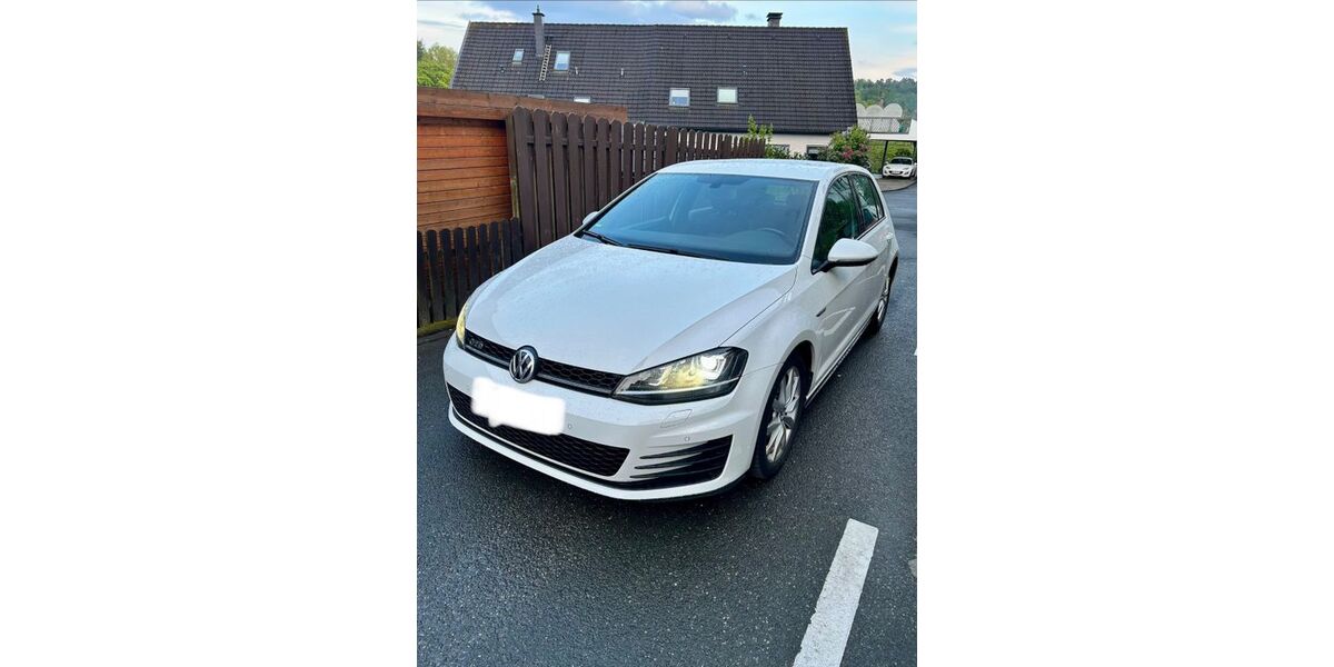 VW Golf 166.000 km 13.150 &euro; Lüdenscheid 58509