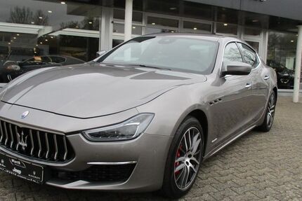Maserati Ghibli 49.500 km 39.950 &euro; Schwerte 58239