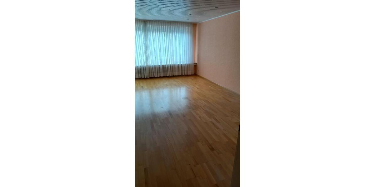 Etagenwohnung Ennepetal - 2 Zimmer, 63 m&sup2;, 128.500&euro; | Angebot:27627608