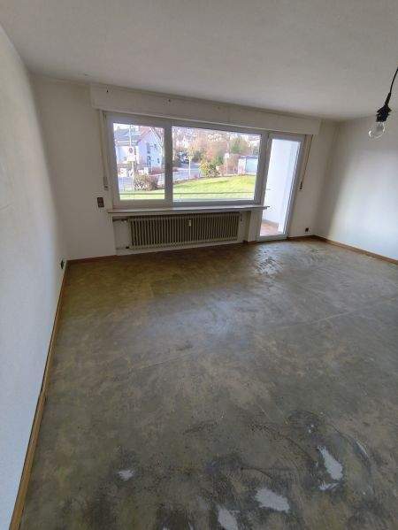 Etagenwohnung Lüdenscheid Othlinghausen - 3 Zimmer, 84 m&sup2;, 170.000&euro; | Angebot:25697114
