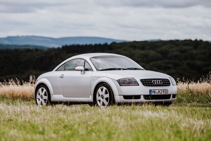 Audi TT 157.000 km 6.950 &euro; Balve 58802