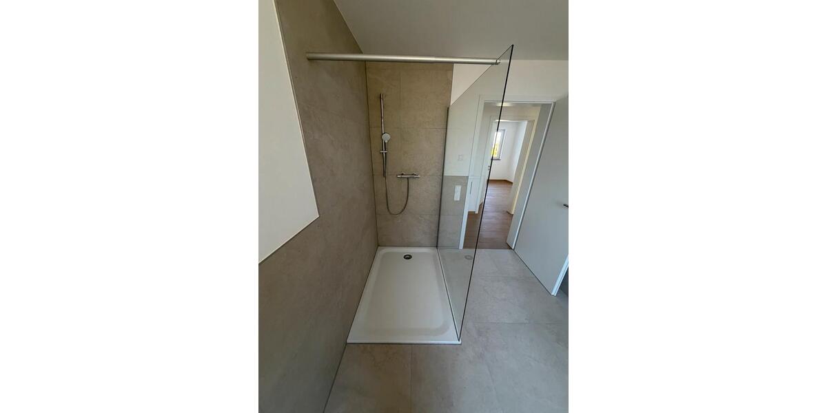 Erdgeschoßwohnung Fröndenberg (Ruhr) - 3 Zimmer, 82 m&sup2;, 960&euro; | Angebot:27565671