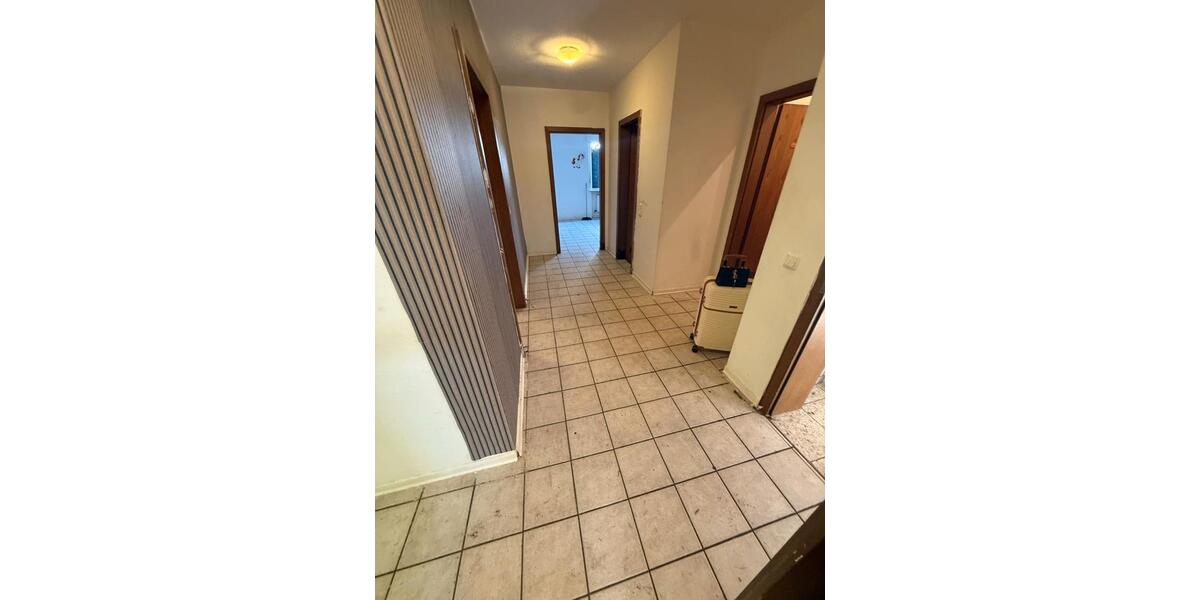 Erdgeschoßwohnung Bochum Bochum-Mitte - 3 Zimmer, 90 m&sup2;, 900&euro; | Angebot:26676306