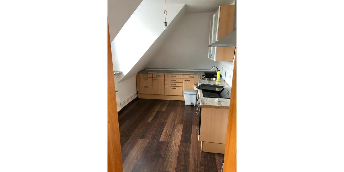 Dachgeschoßwohnung Lünen Brambauer - 2 Zimmer, 60 m&sup2;, 600&euro; | Angebot:18008800