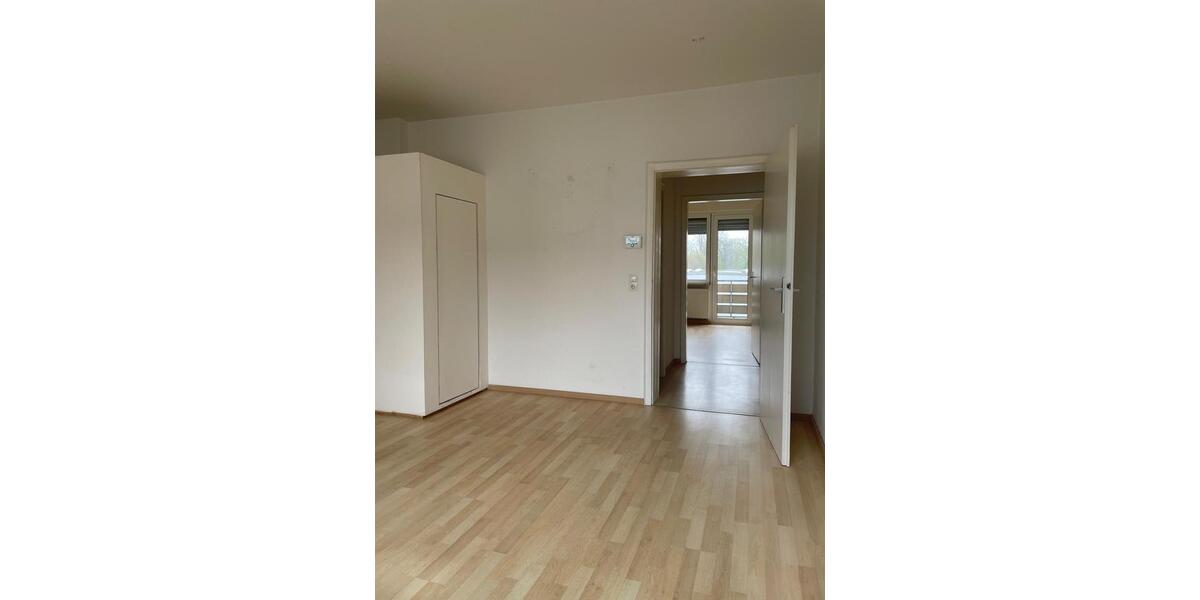 Etagenwohnung Bochum Bochum-Mitte - 3.5 Zimmer, 80 m&sup2;, 695&euro; | Angebot:26005008
