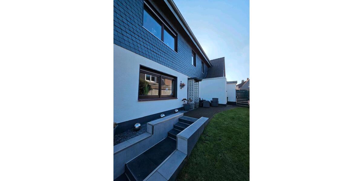 Einfamilienhaus Bochum Günnigfeld - 10 Zimmer, 242 m&sup2;, 649.000&euro; | Angebot:25258509