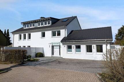 Haus Halver - 1 Zimmer, 389 m&sup2;, 930.000&euro; | Angebot:26008369