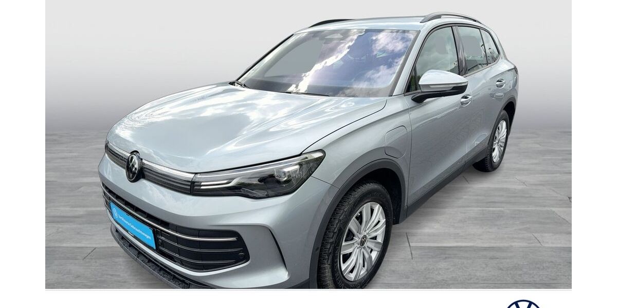 VW Tiguan 4.839 km 41.788 &euro; Bergkamen 59192