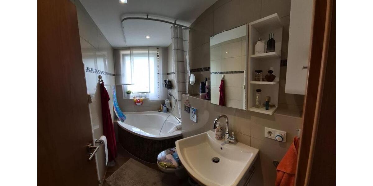 Erdgeschoßwohnung Bergkamen - 3 Zimmer, 68 m&sup2;, 155.000&euro; | Angebot:27492411