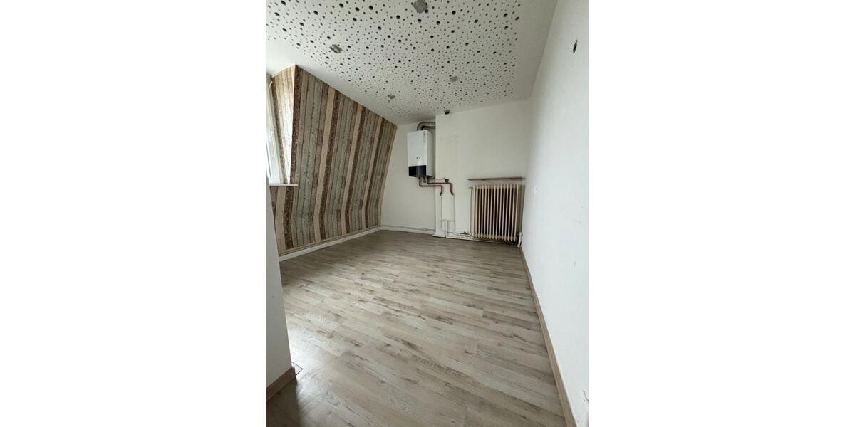Dachgeschoßwohnung Hagen Hagen-Nord - 4 Zimmer, 92 m&sup2;, 900&euro; | Angebot:27623419