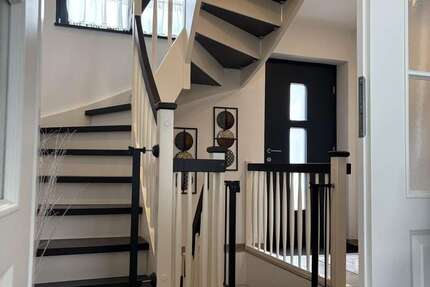Haus Ennepetal - 7 Zimmer, 148 m&sup2;, 649.000&euro; | Angebot:26521622