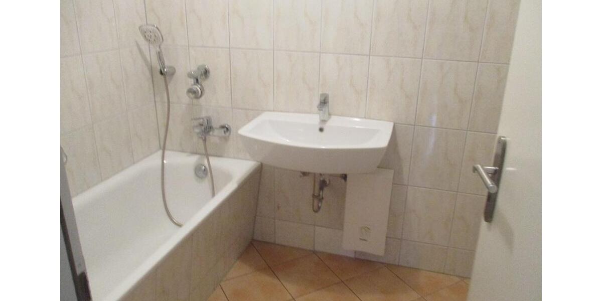 Etagenwohnung Hemer - 5 Zimmer, 104 m&sup2;, 630&euro; | Angebot:26031607