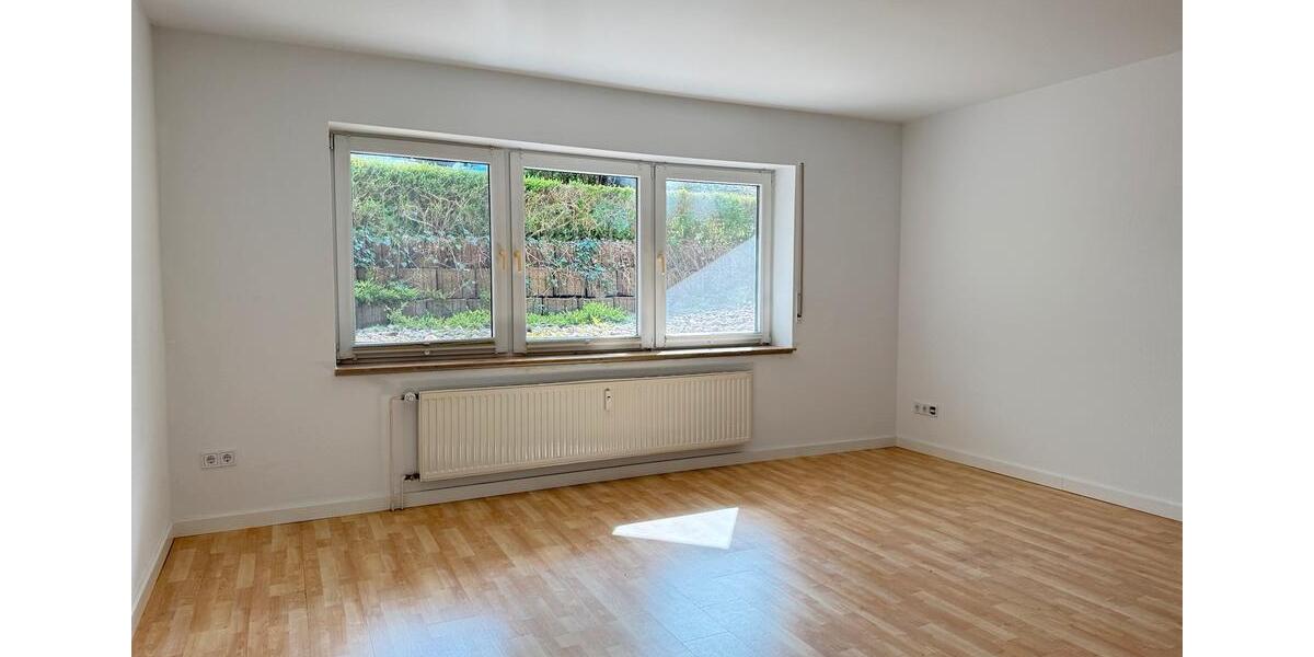 Etagenwohnung Schwerte - 2 Zimmer, 42 m&sup2;, 300&euro; | Angebot:25947673