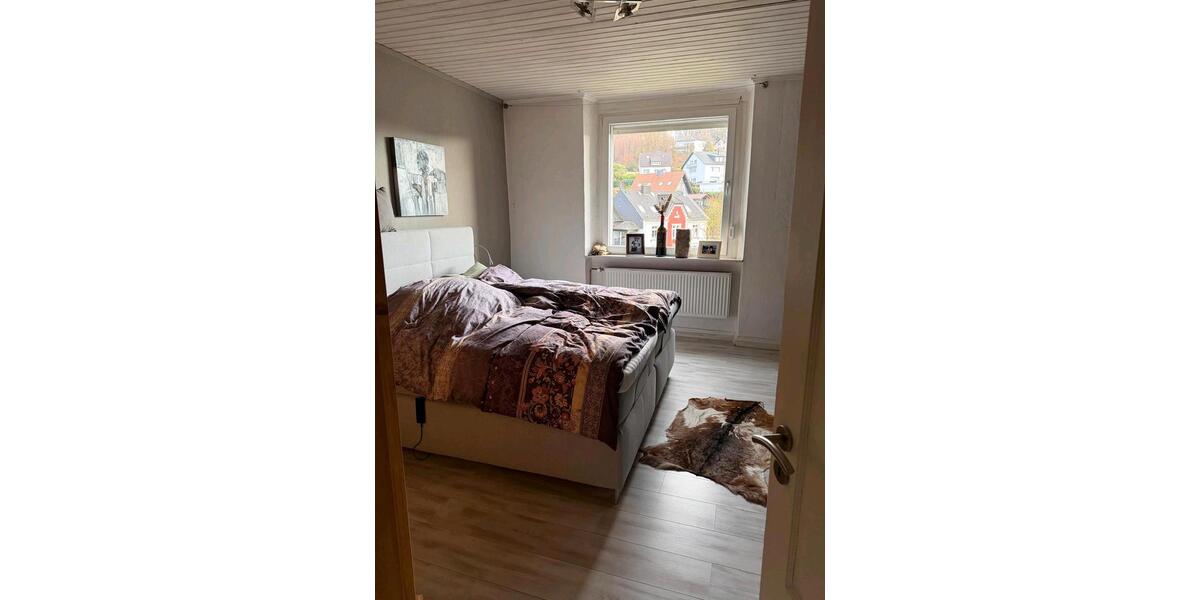 Etagenwohnung Werdohl - 3 Zimmer, 96 m&sup2;, 800&euro; | Angebot:25972341