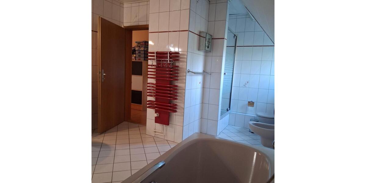 Doppelhaushälfte Iserlohn Gerlingsen - 9 Zimmer, 140 m&sup2;, 350.000&euro; | Angebot:26678908