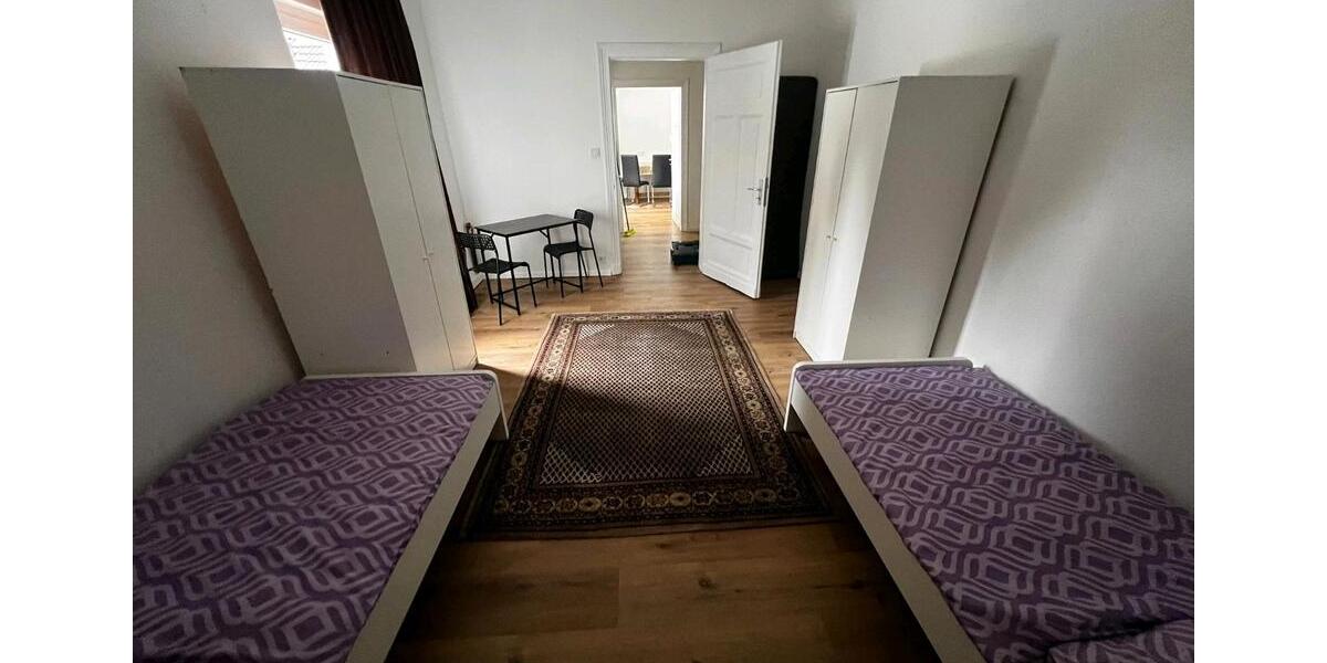 Etagenwohnung Lünen Alstedde - 6 Zimmer, 200 m&sup2;, 20&euro; | Angebot:26618962