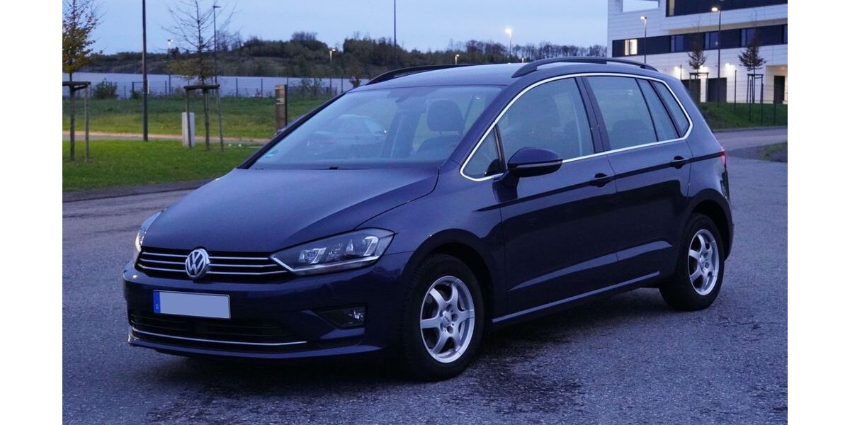 VW Golf Sportsvan 75.490 km 12.490 &euro; Altena 58762