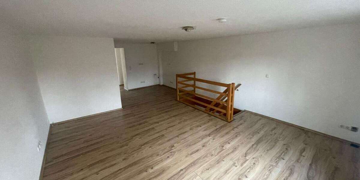 Etagenwohnung Hagen Haspe - 3 Zimmer, 86 m&sup2;, 410&euro; | Angebot:23707515