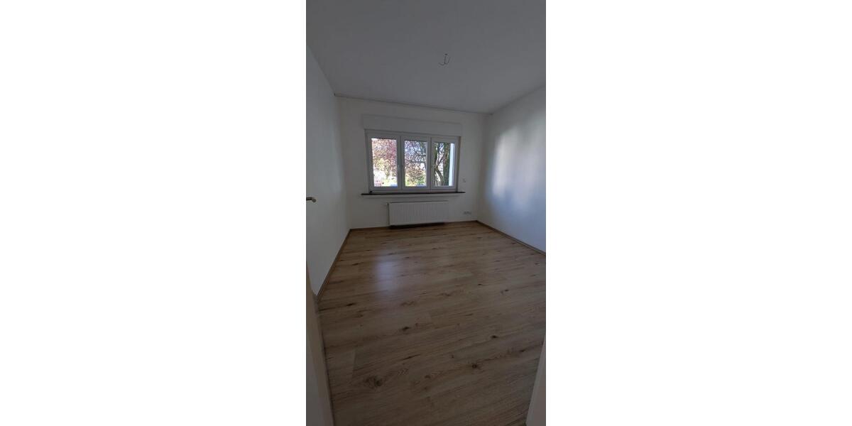 Erdgeschoßwohnung Arnsberg Rusch - 3 Zimmer, 75 m&sup2;, 675&euro; | Angebot:25988588