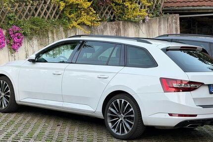 Skoda Superb 157.500 km 17.740 &euro; Wetter 58300